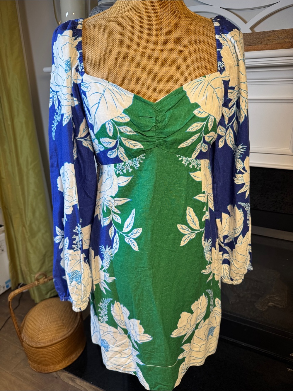 Farm Rio Soft Garden Mini Dress size Small - Picture 8 of 10